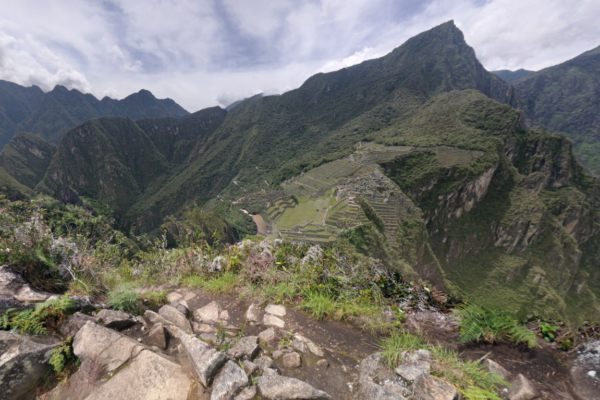 vista desde la cima de la montaña Huchuy Picchu