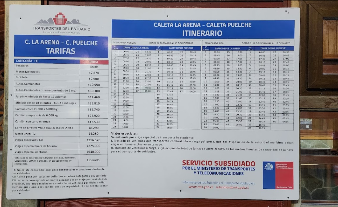 letrero informativo de transportes del estuario en caleta la arena